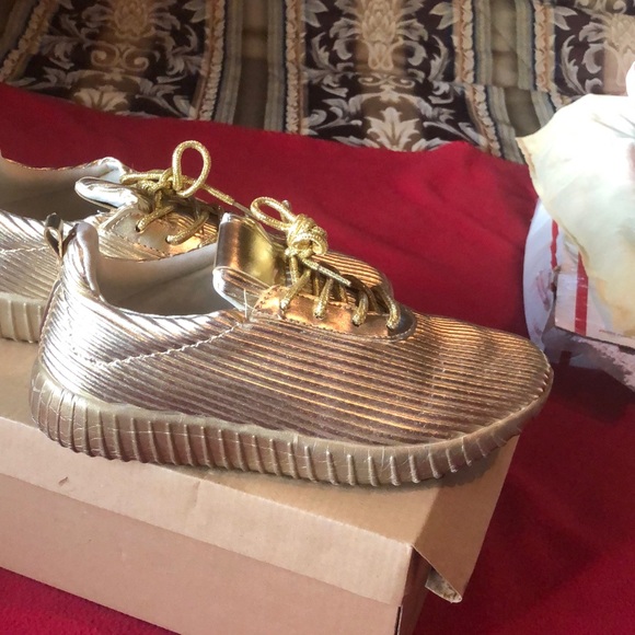 Forever shose size 7 - Picture 2 of 2